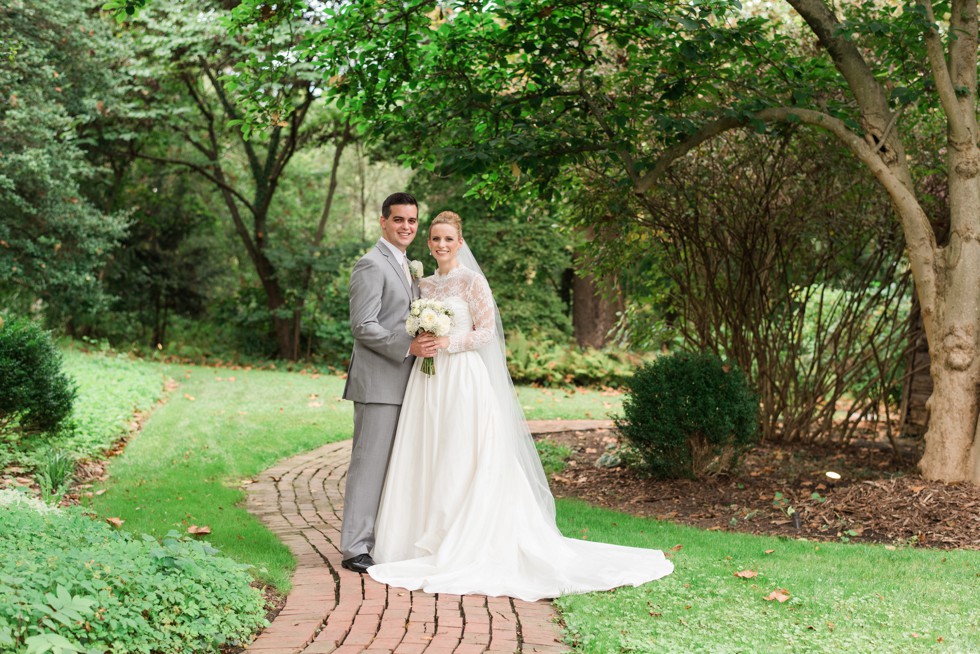 Newlywed Couple Portraits at Elkridge Furnace Inn