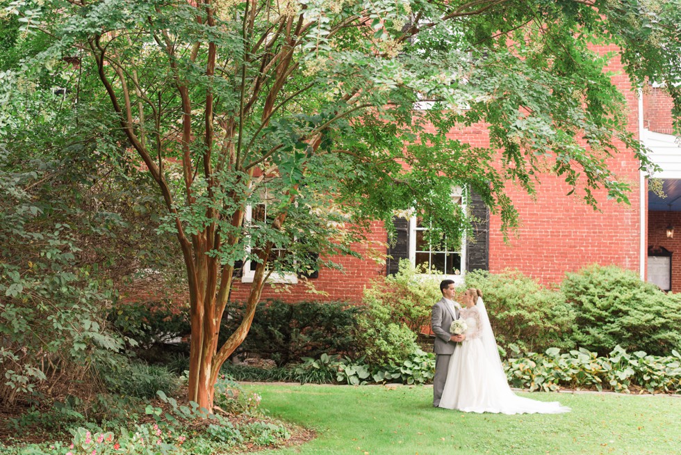 Newlywed Couple Portraits at Elkridge Furnace Inn