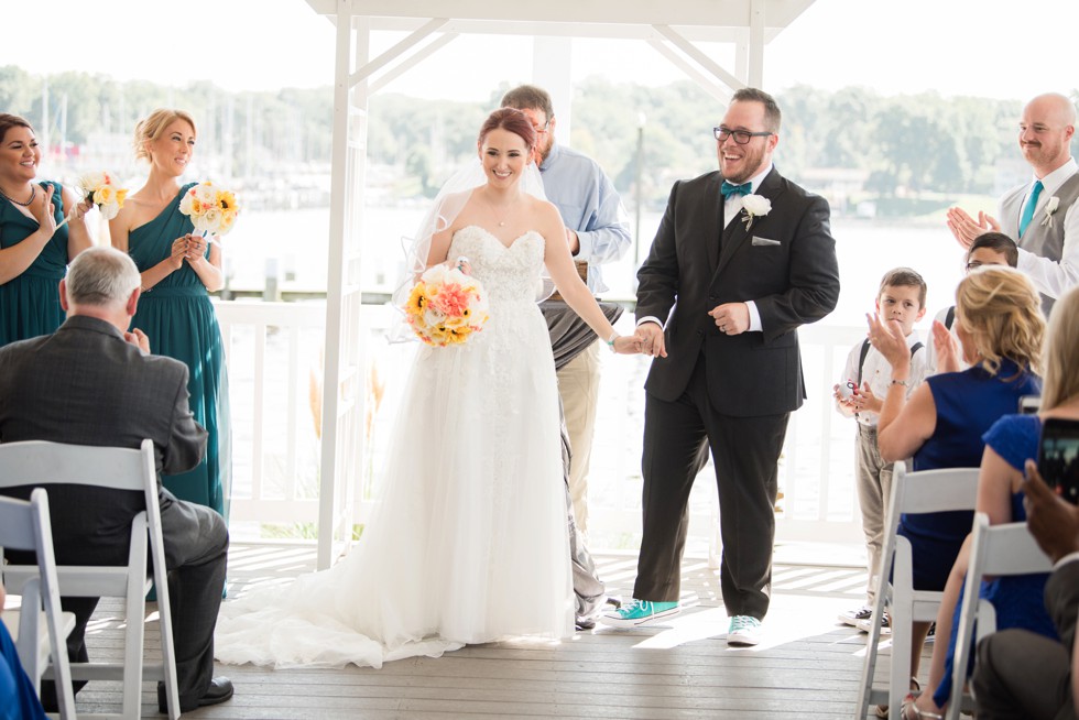 Anchor Inn wedding ceremony overlooking the water