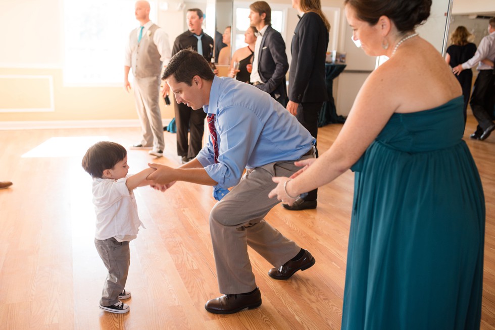 Reception dancing photos at wedding in Philadelphia