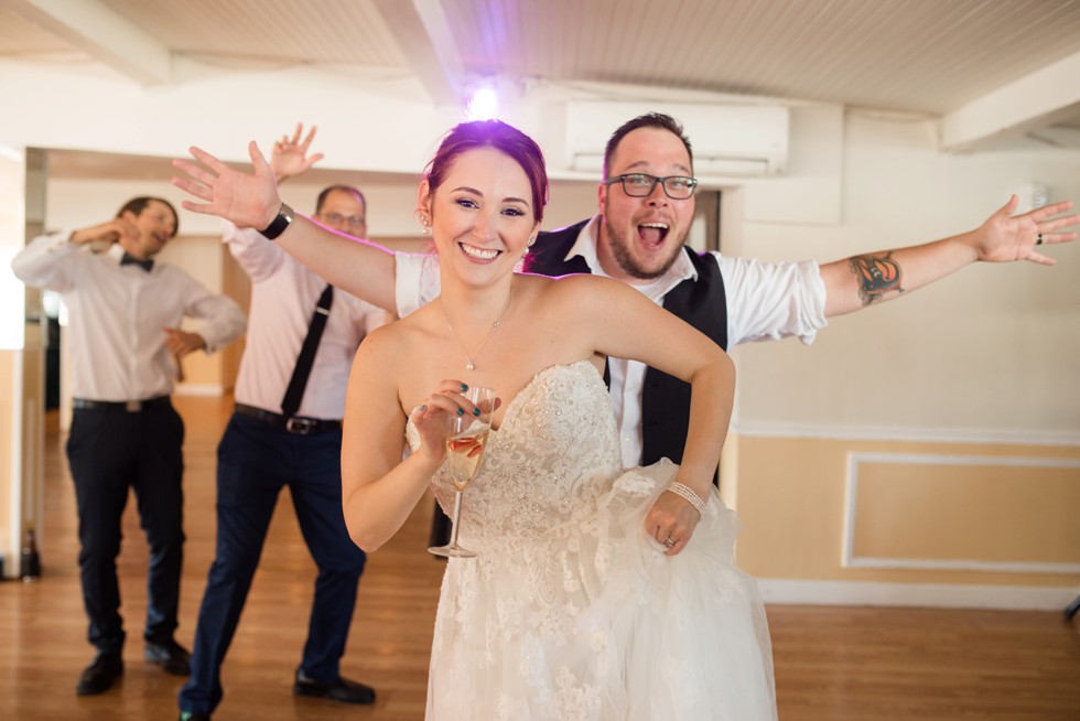 Reception dancing photos at wedding in Philadelphia