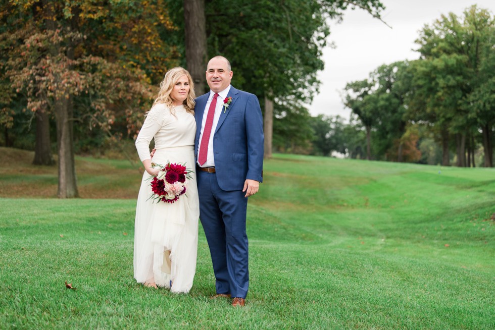 Sunnybrook Golf club wedding portraits of bride and groom