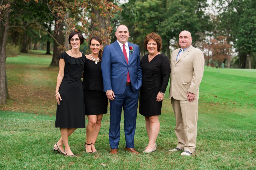 Sunnybrook Golf club wedding family portraits