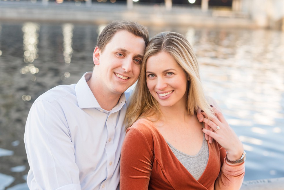 Schuylkill River park Philadelphia fall engagement photos