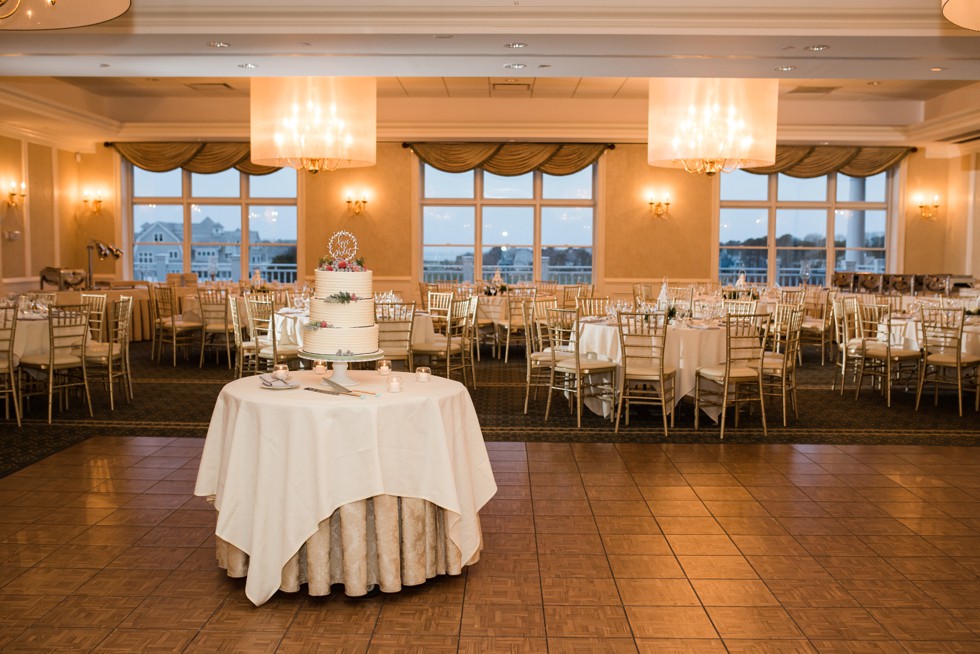 Cakes and Islands New Seabury Country Club wedding