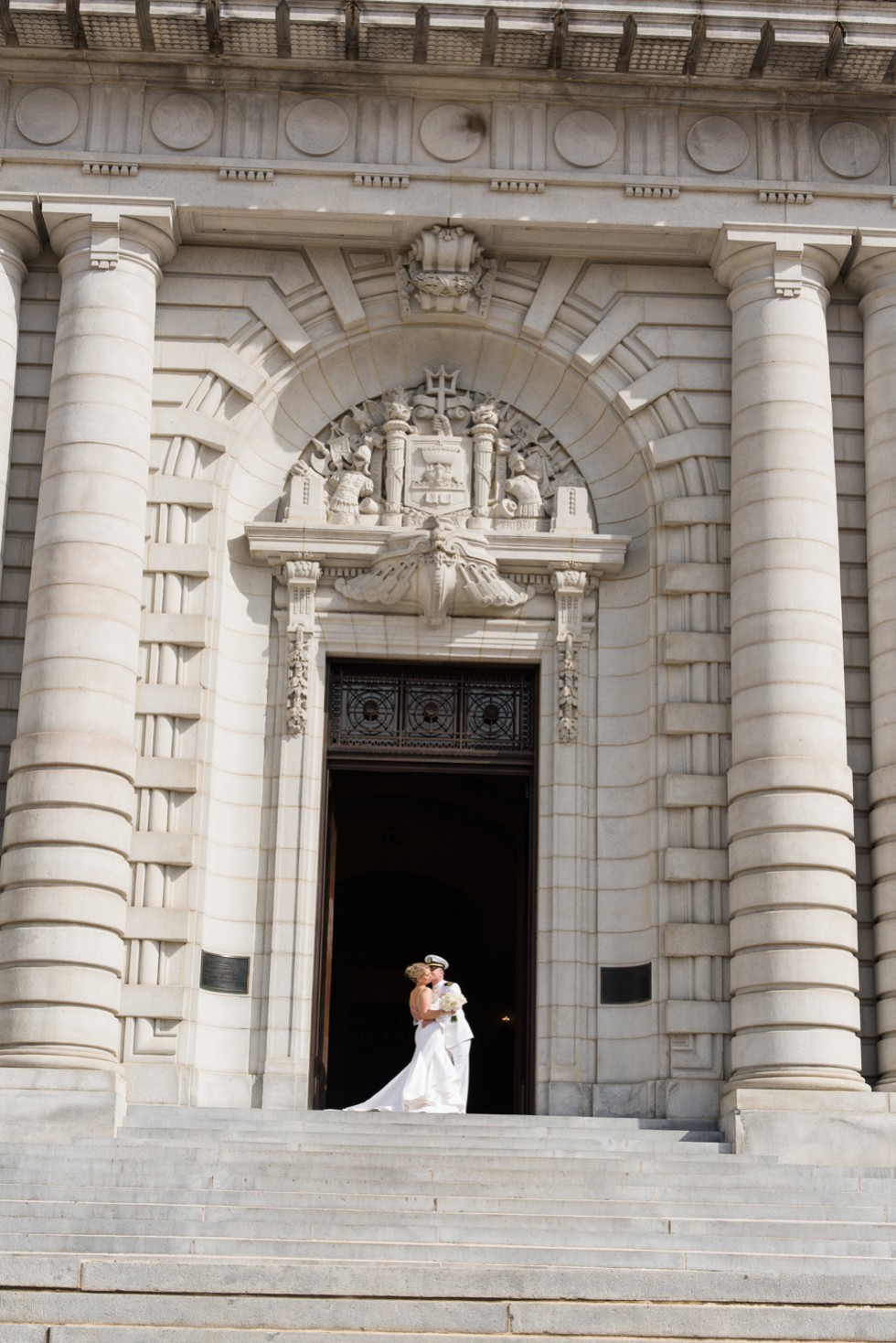 Bancroft Hall bride and groom dipping