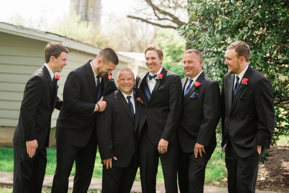 Historic Kent Manor Inn Spring wedding party