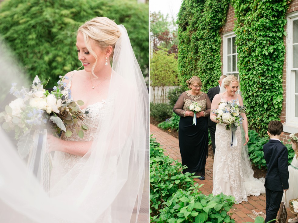 The Tidewater Inn outdoor ceremony