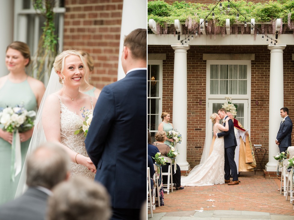 The Tidewater Inn garden courtyard ceremony