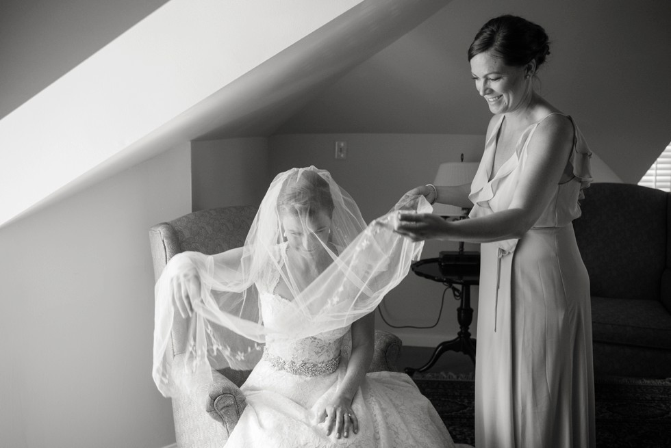 Admiral Fells Inn Bridal getting ready