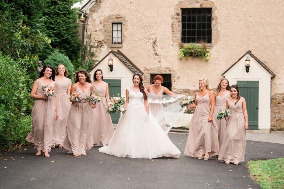 Sorella Vita bridesmaids in Holly Hedge Estate