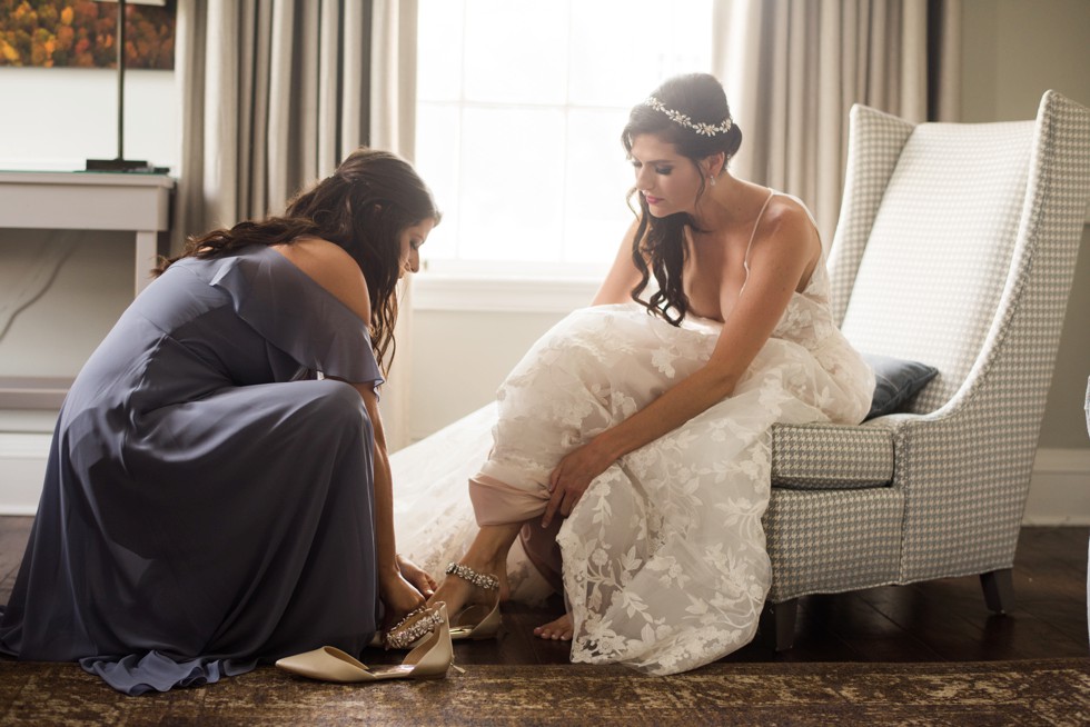 Bridal prep at Tidewater inn Easton Maryland