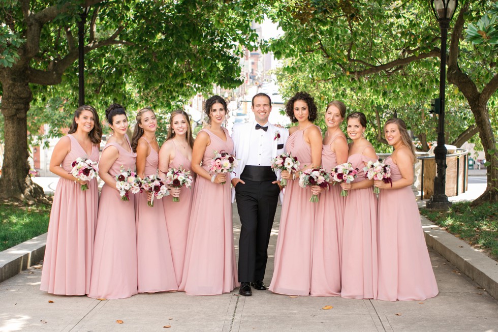 bridesmaid photos in Mount Vernon 