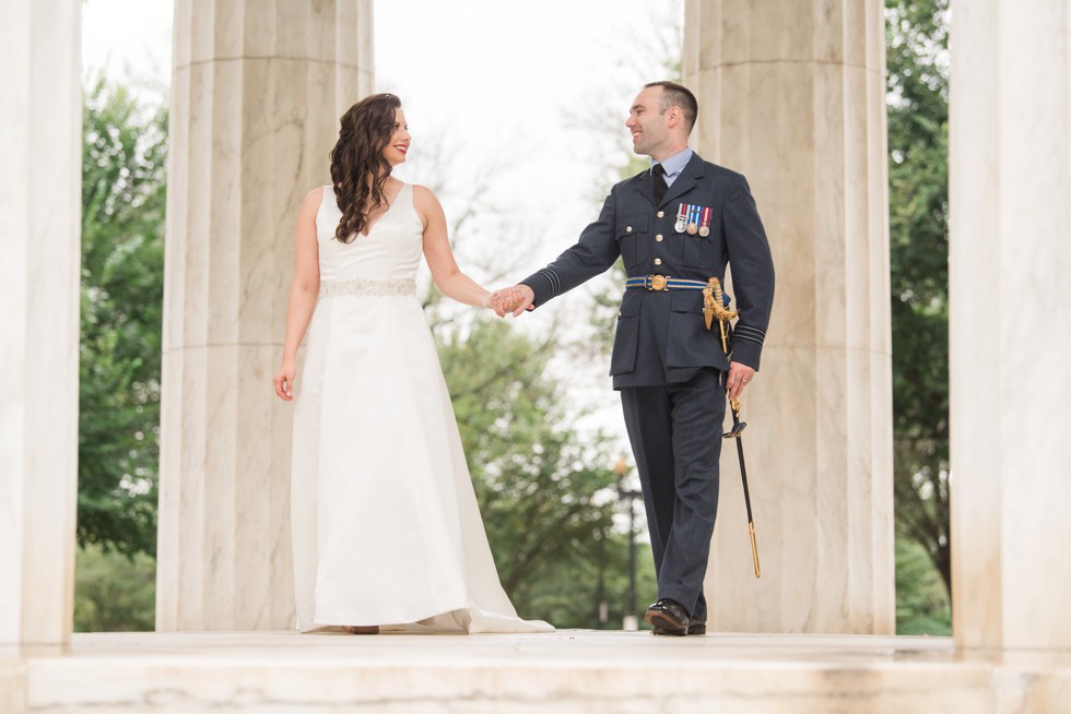 DC War Memorial wedding photo in the rain