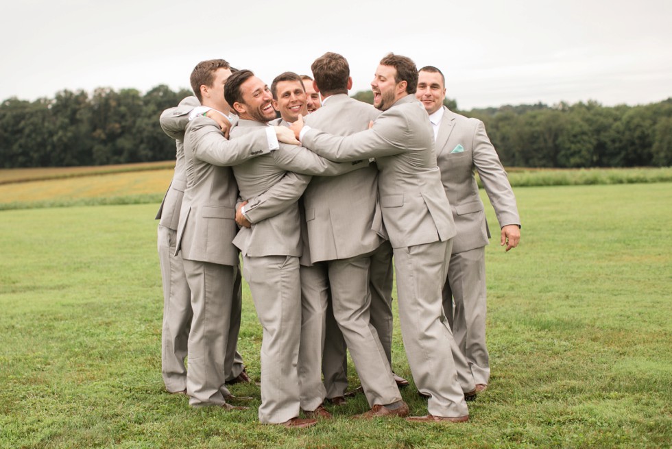 Maryland Farm wedding party at Friendly Farm