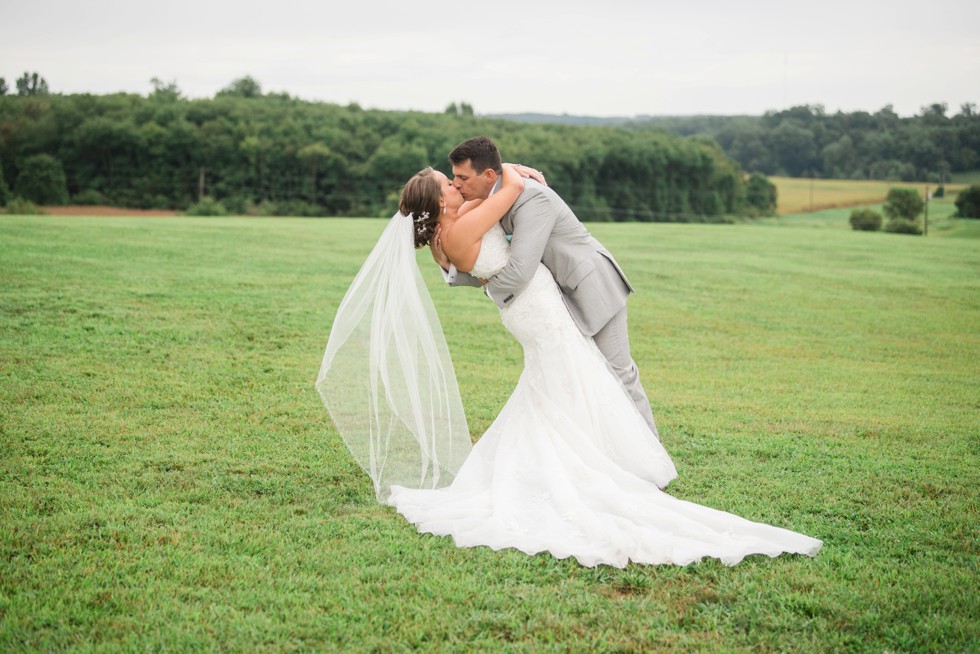 Rainy Friendly Farm wedding photos