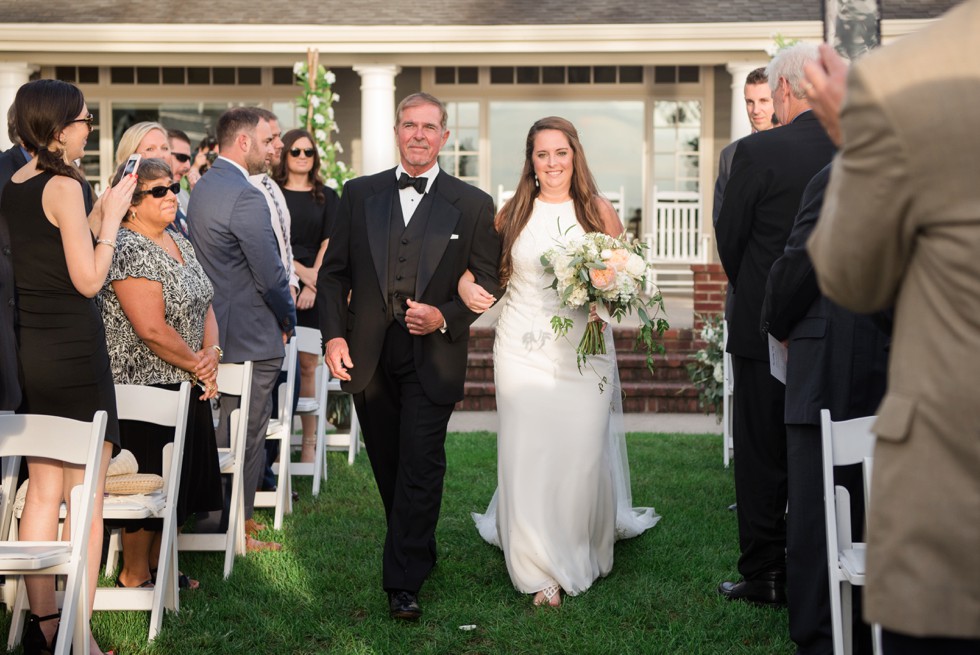 eastern shore wedding ceremony outside