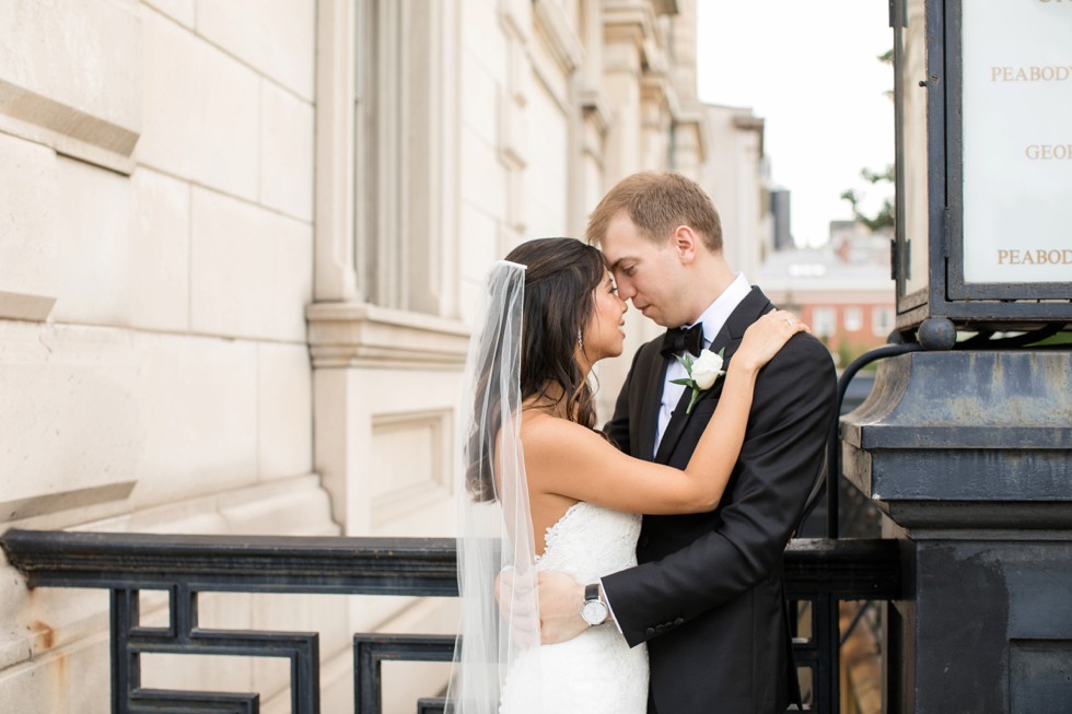 The Washington Monument Baltimore bride and groom wedding photos