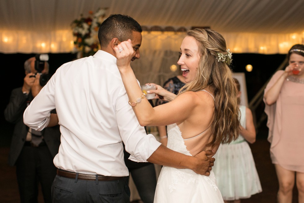 Belmont Manor reception dancing