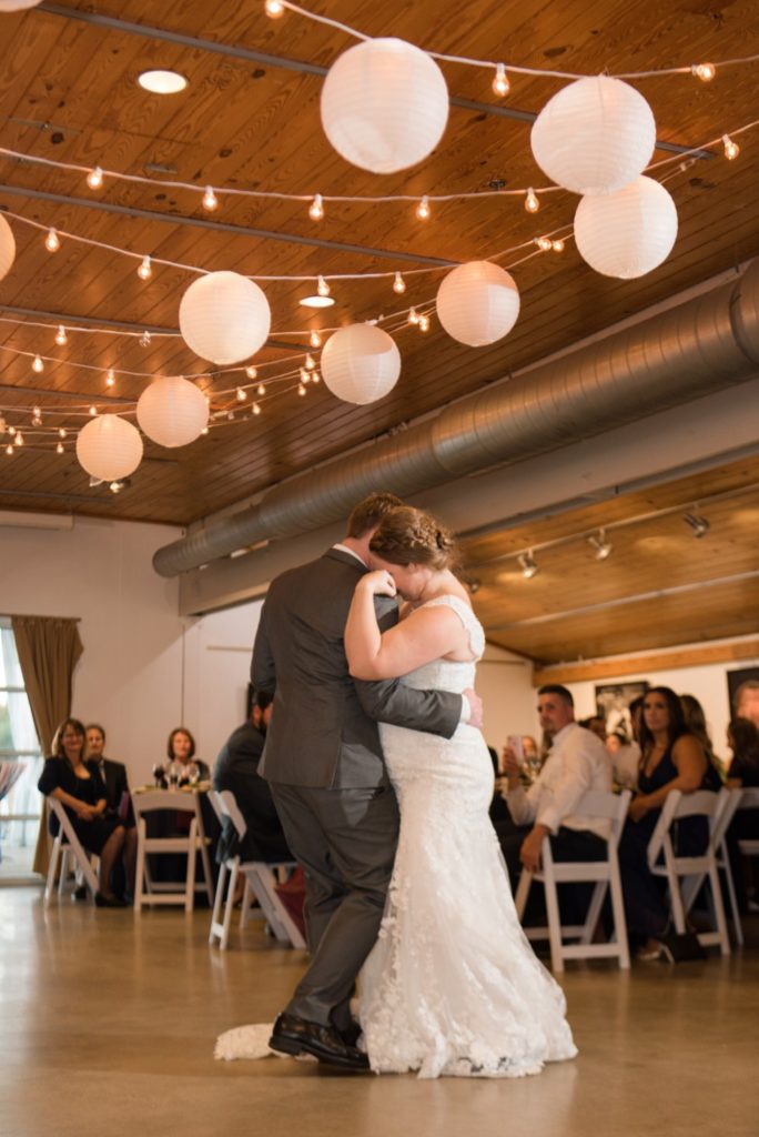 Annapolis Maritime Museum wedding first dance