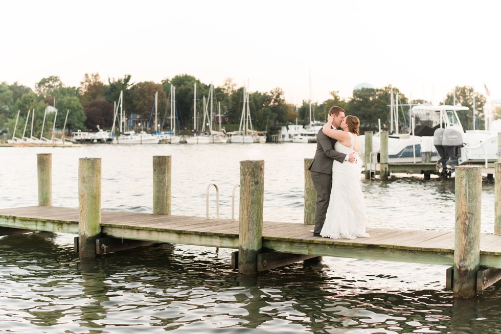 sunset wedding photos at Annapolis Maritime Museum