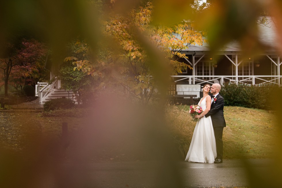 Sherwood Forest Clubhouse fall Wedding photos