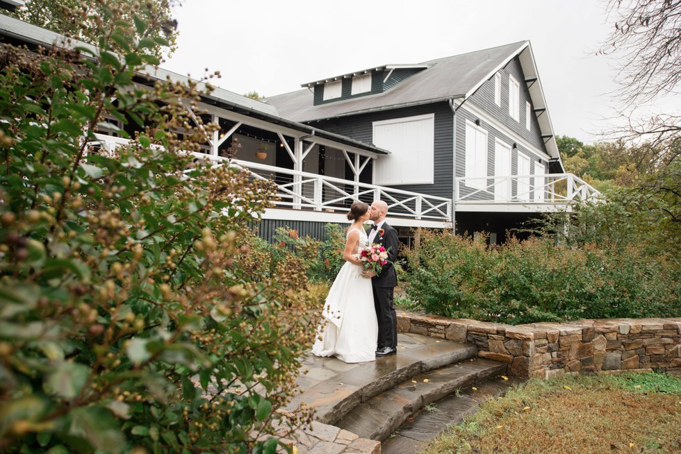 Sherwood Forest Clubhouse fall Wedding photos