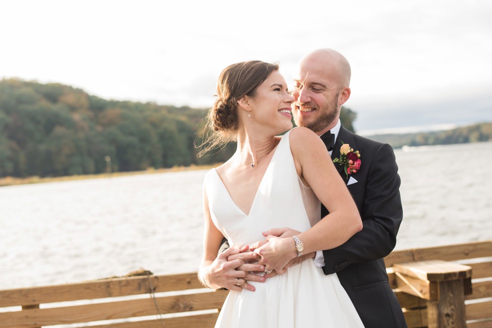 Annapolis Sherwood Forest waterfront Wedding couple