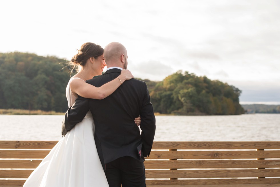 Annapolis Sherwood Forest waterfront Wedding couple