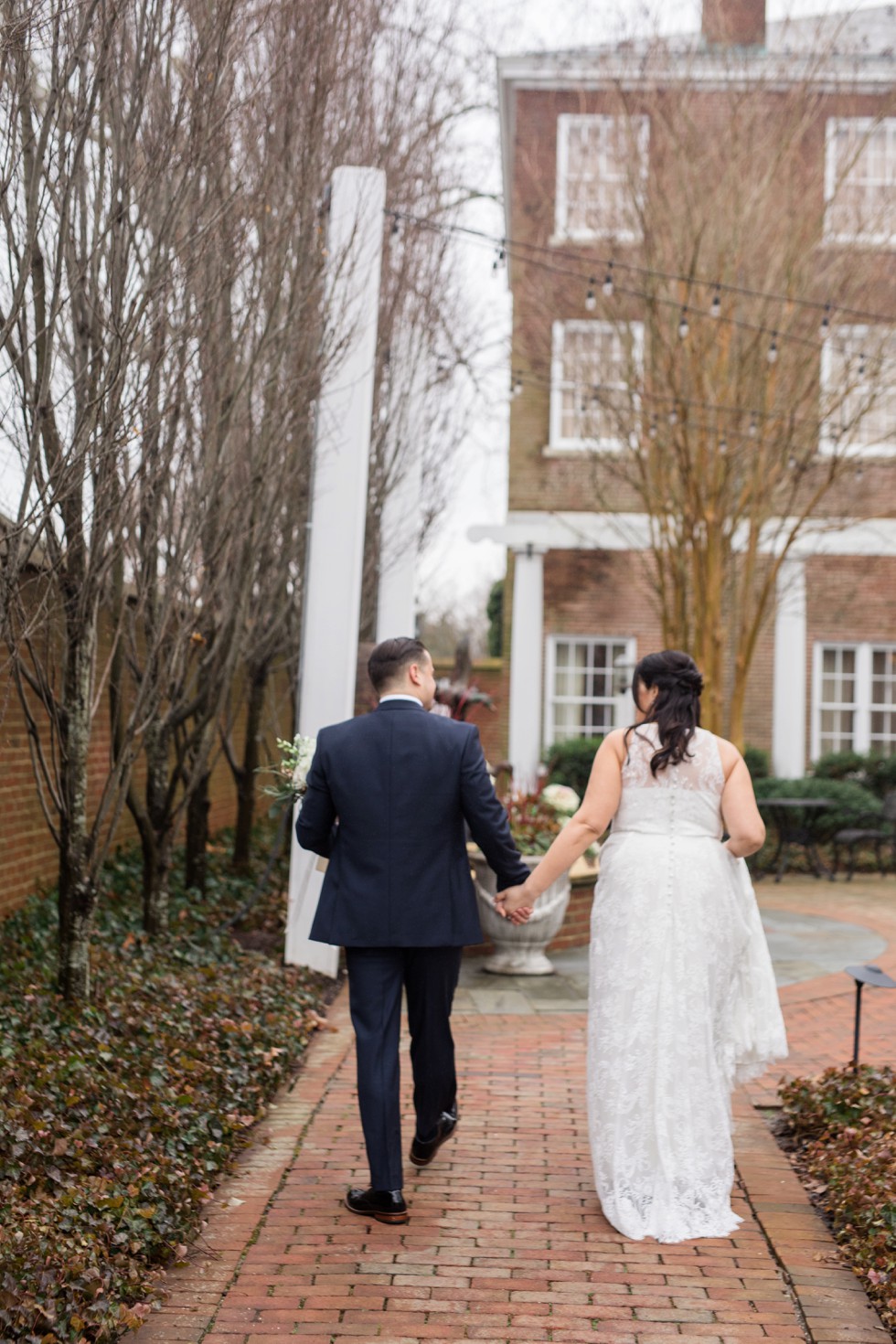 The Tidewater Inn Baltimore bride and groom portrait