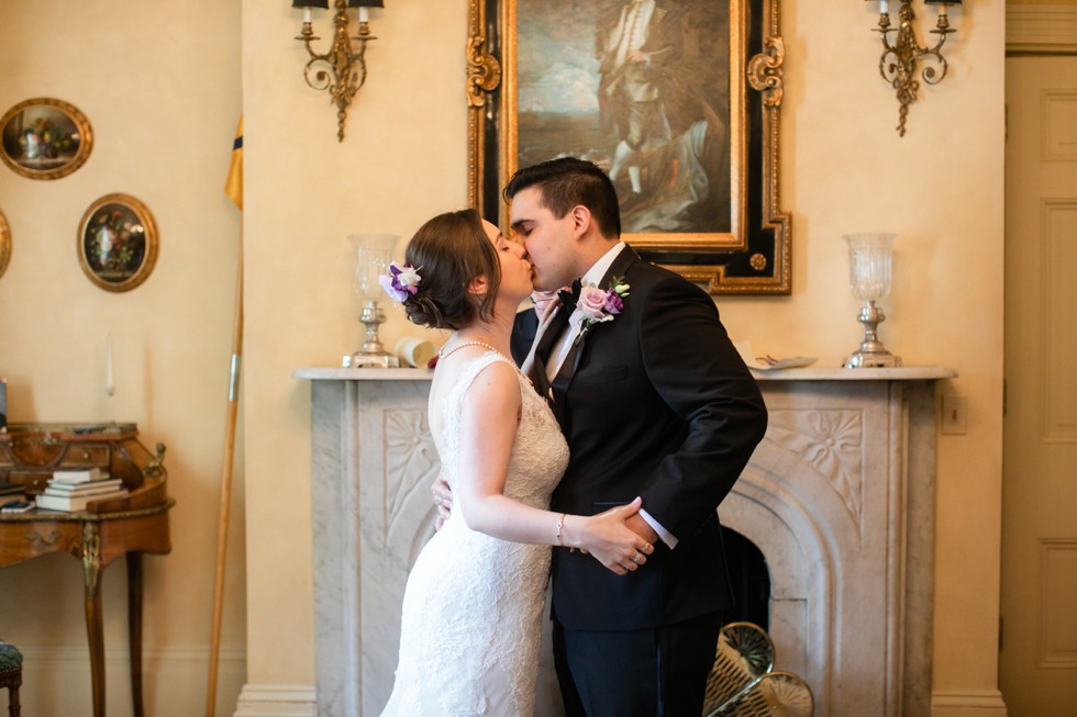 Annapolis Inn wedding ceremony in the parlor