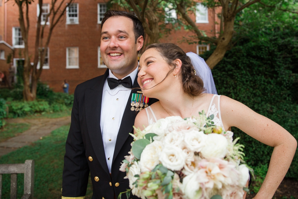 St Marys Annapolis wedding couple portraits