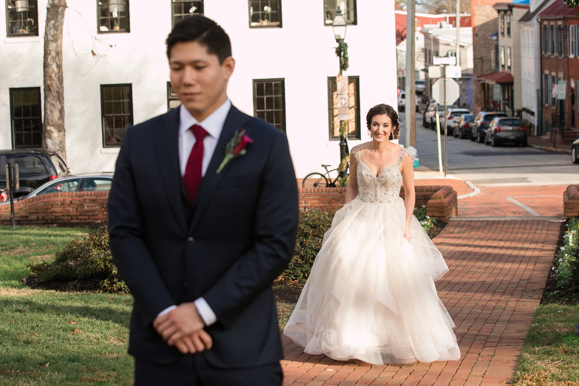 Annapolis wedding first look