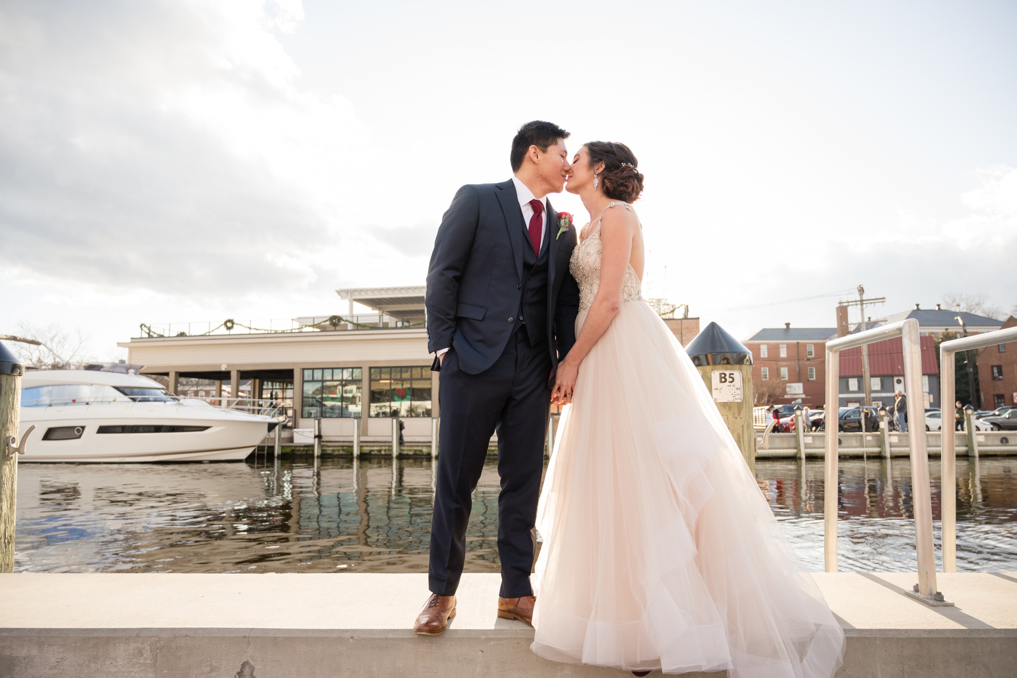 City Dock Annapolis wedding couple photography