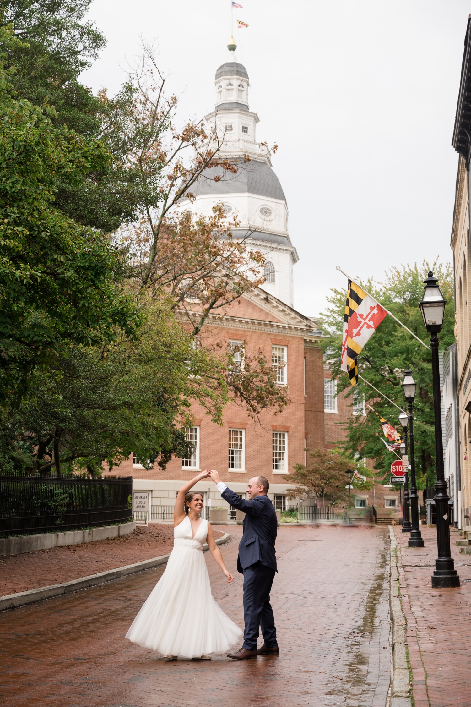 Downtown Annapolis elopement courthouse wedding