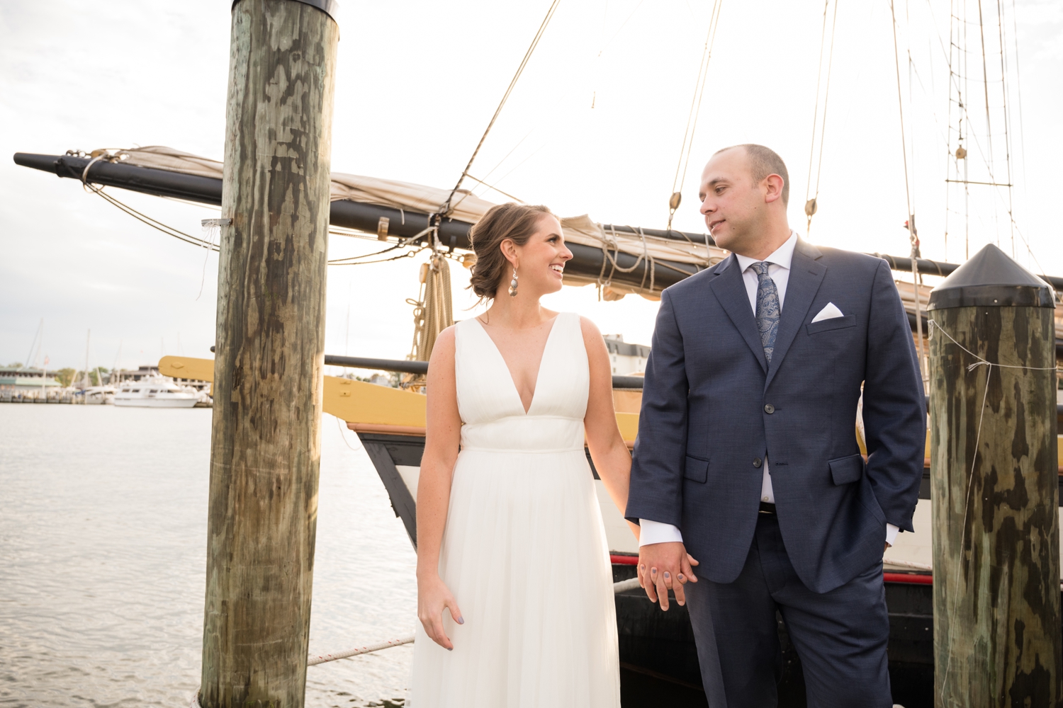 city dock Annapolis elopement wedding photos