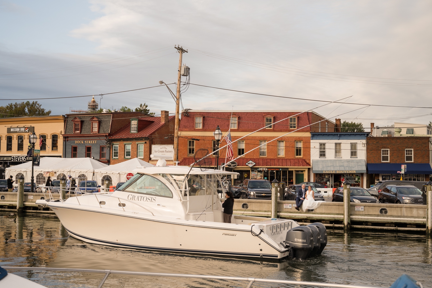 city dock Annapolis elopement wedding photos