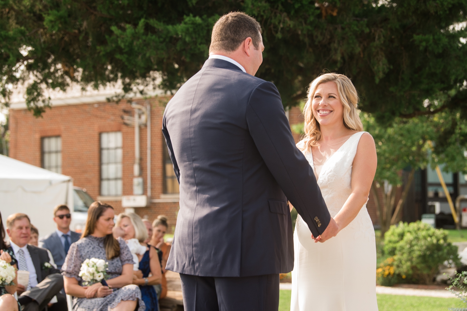 Annapolis Maritime museum mini wedding ceremony