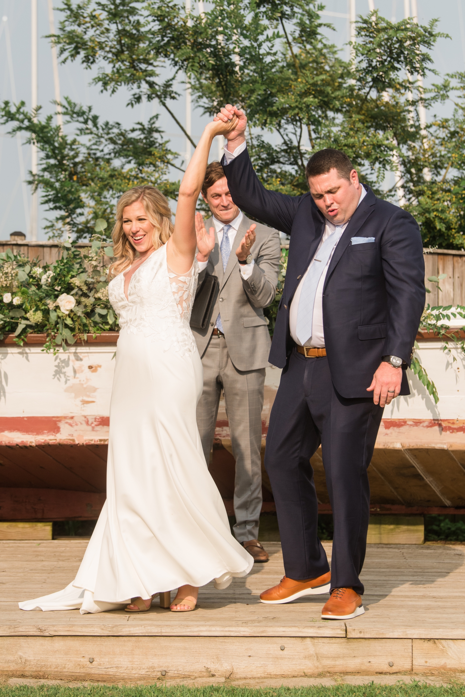 Annapolis Maritime museum mini wedding ceremony