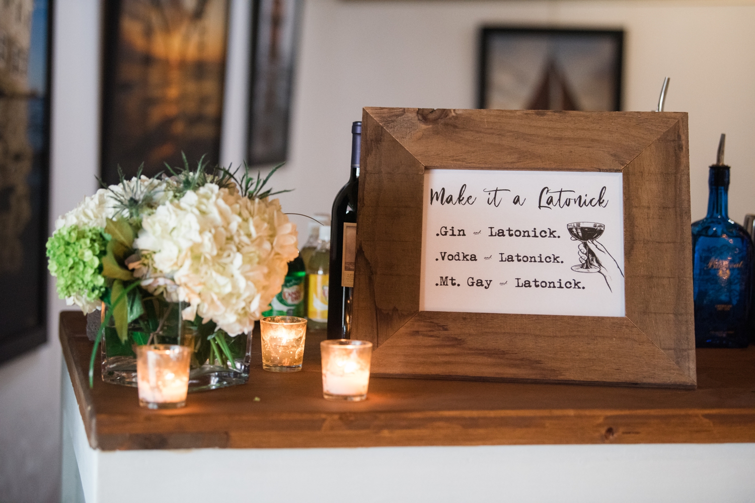 Annapolis covid micro wedding decor