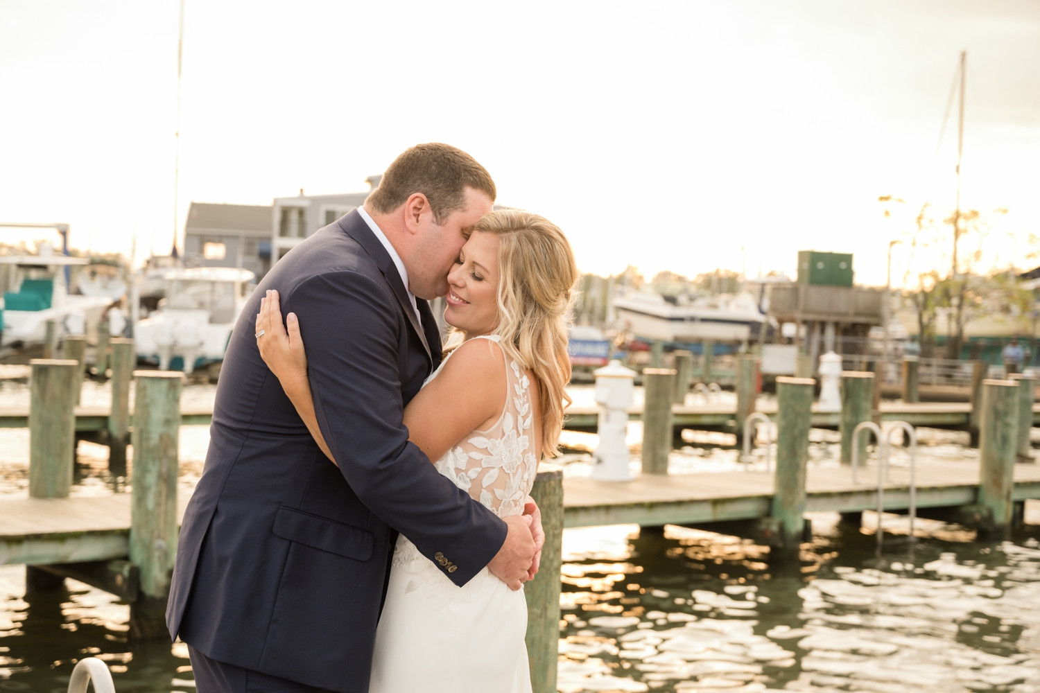 Annapolis Maritime museum newly wed micro wedding