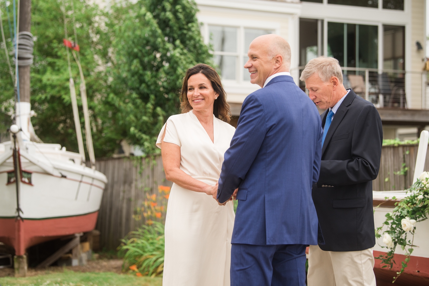 Chesapeake Bay micro wedding outdoor ceremony on the Severn River