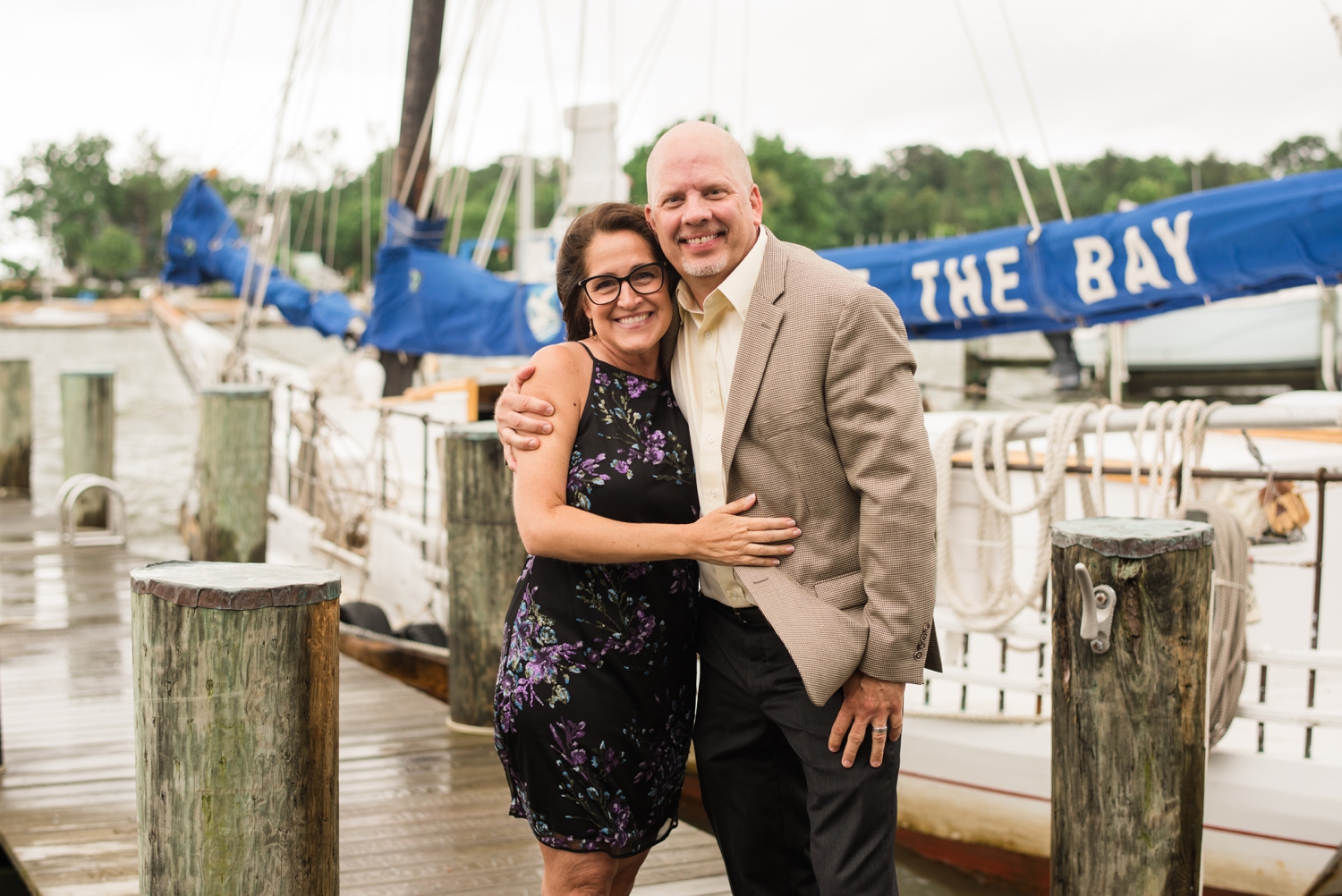 Annapolis Maritime Museum newlywed photo on the Bay