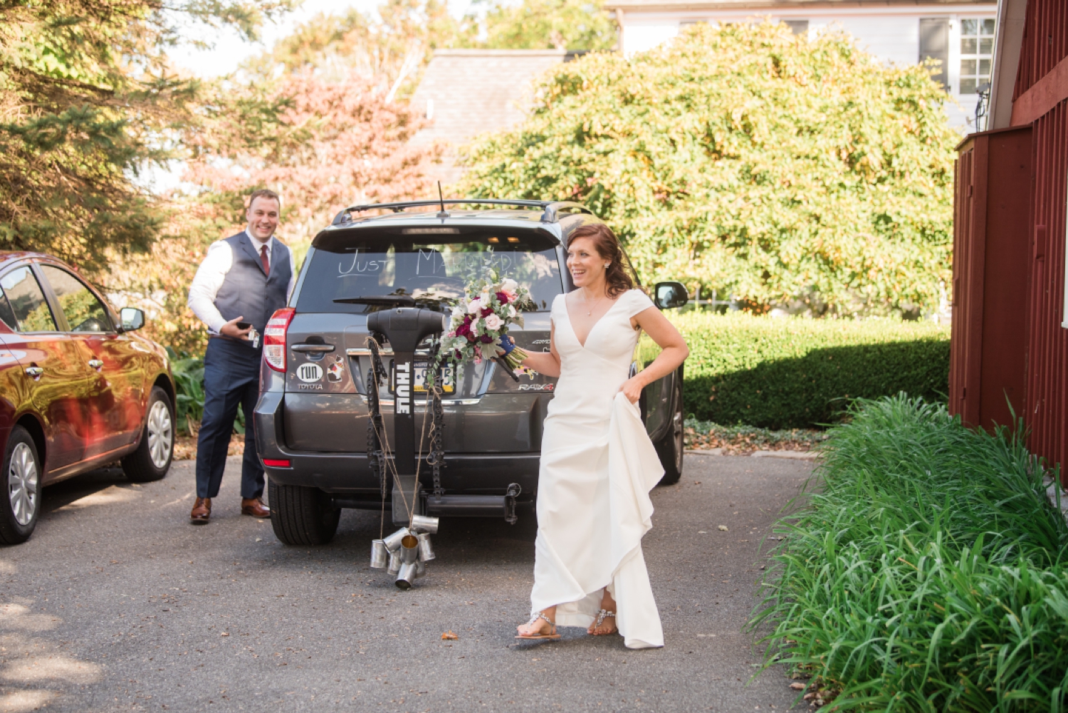 Tusculum Farm micro wedding couple photos