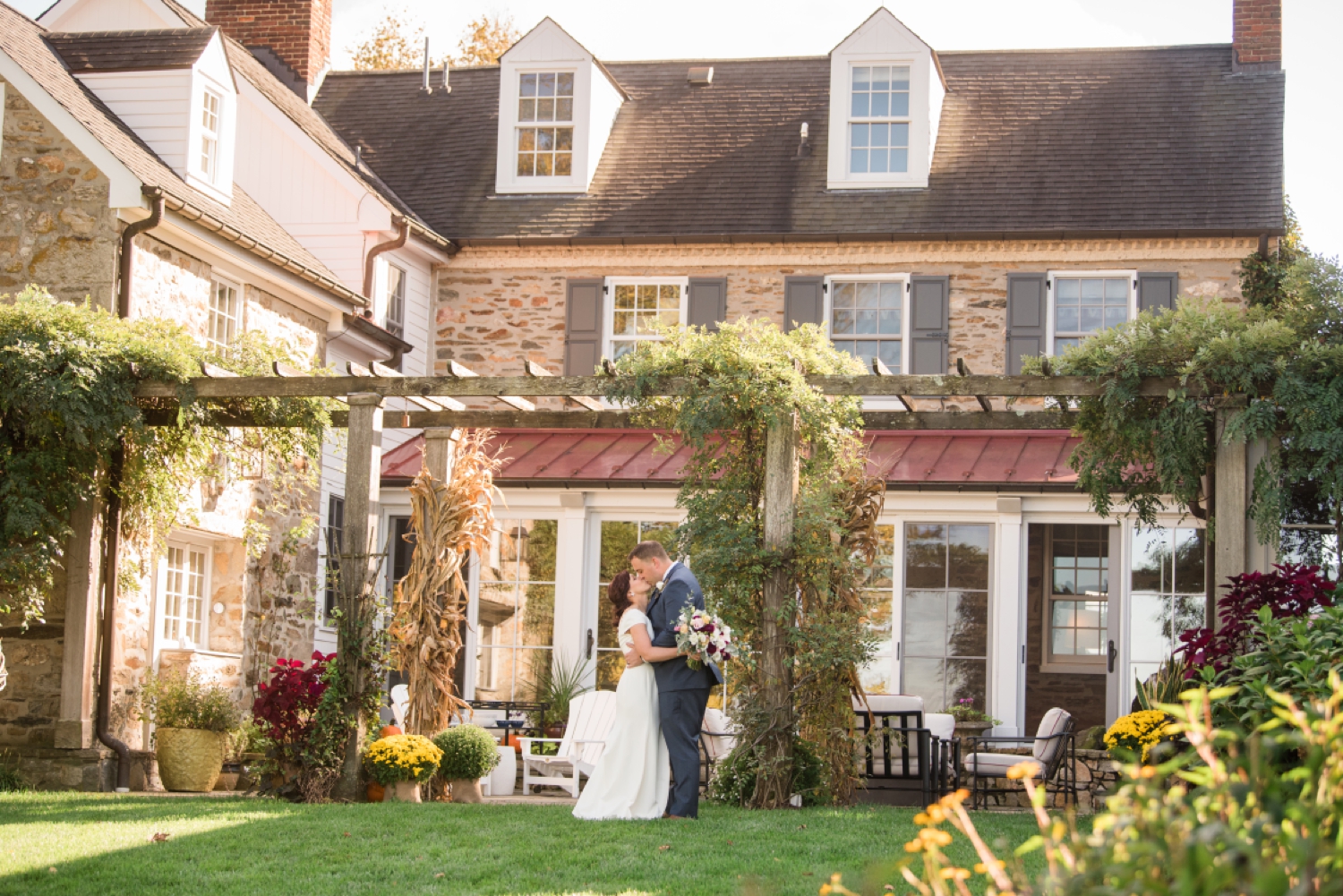 Tusculum Farm micro wedding couple photos