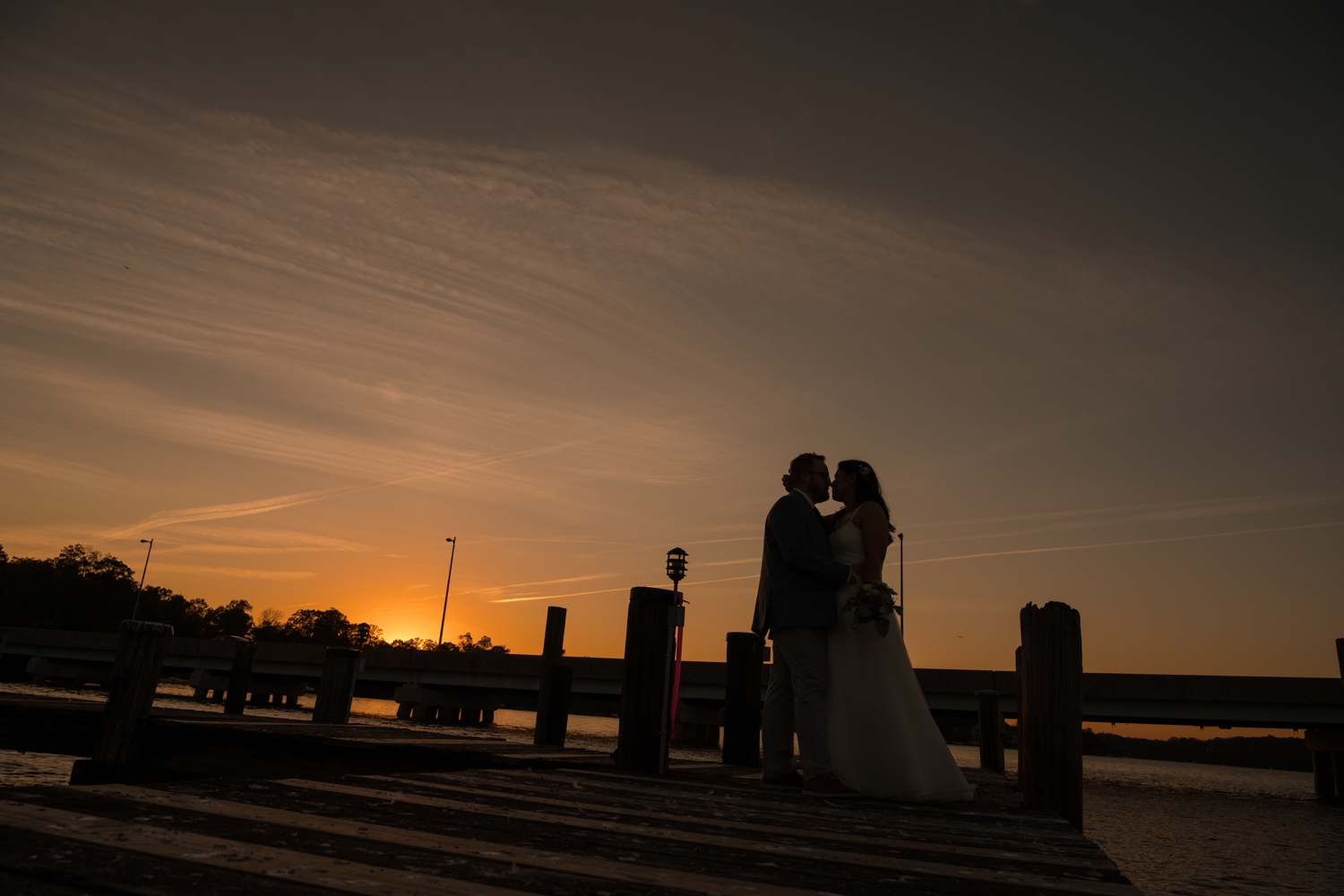 waterfront micro wedding