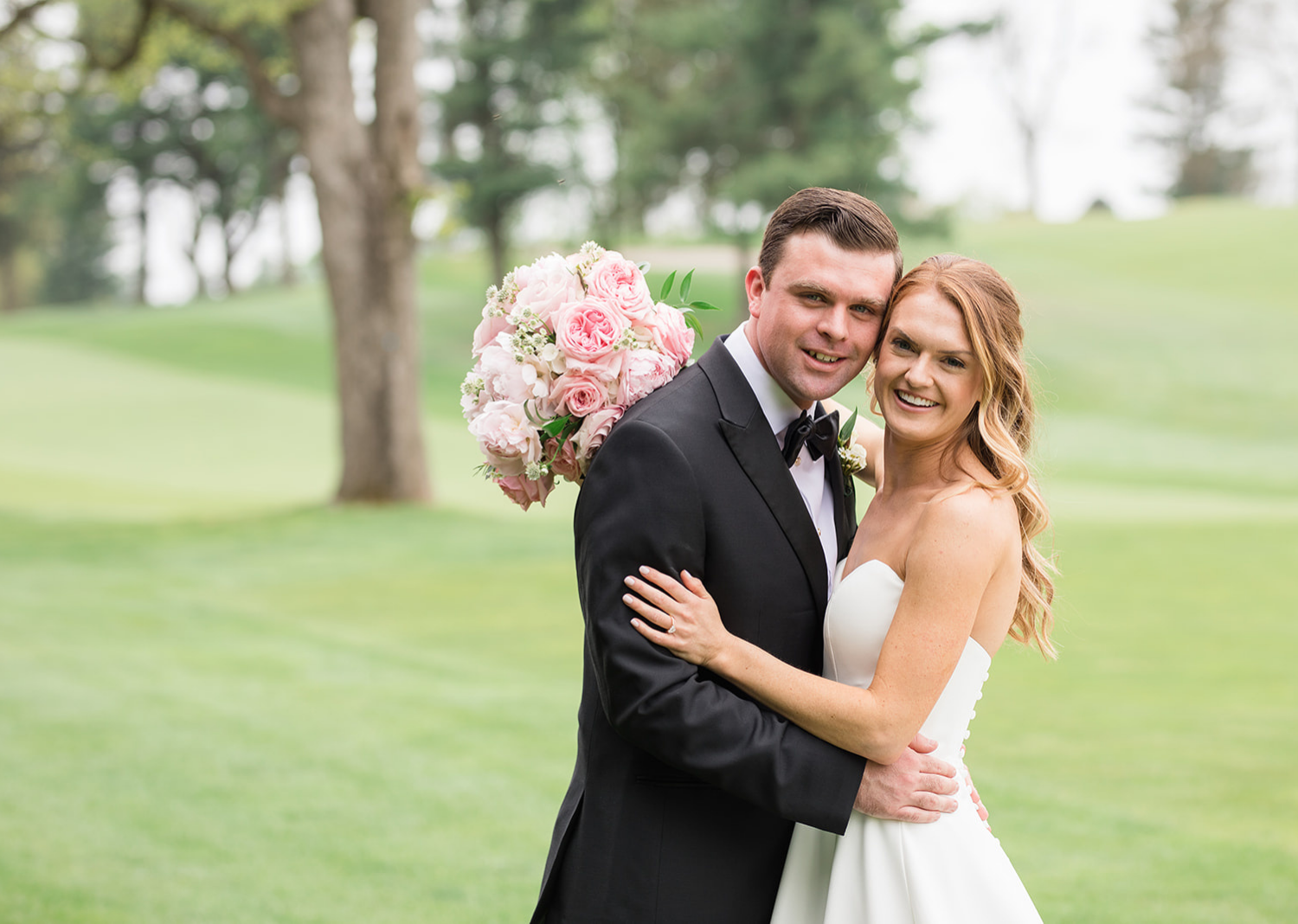 bride and groom outdoor wedding day portraits 