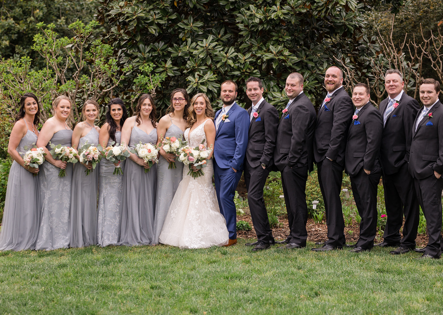 bride and groom with their bridal party