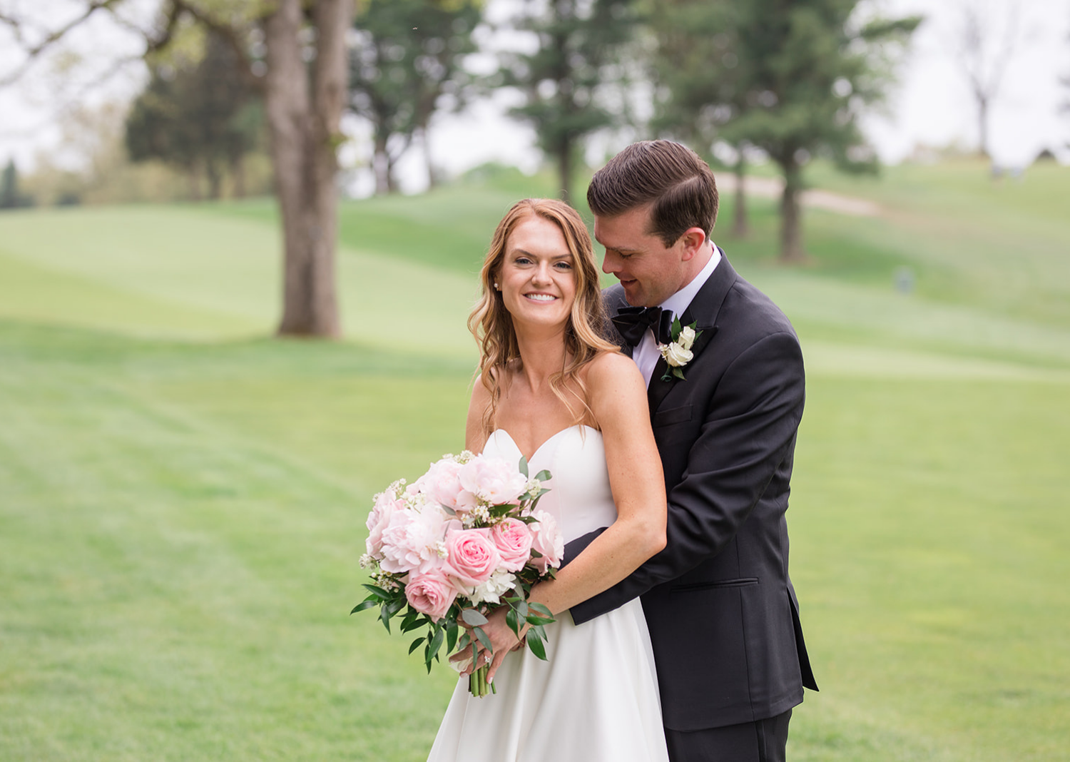 bride and groom outdoor wedding day portraits 