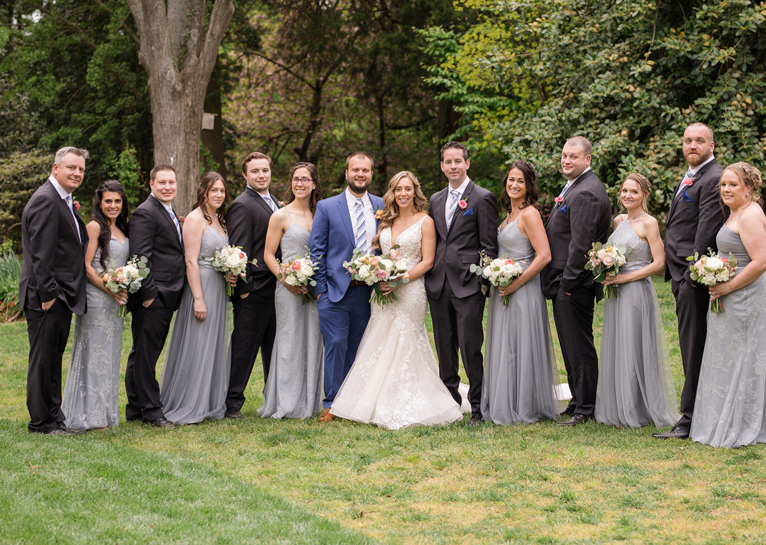 bride and groom with their bridal party